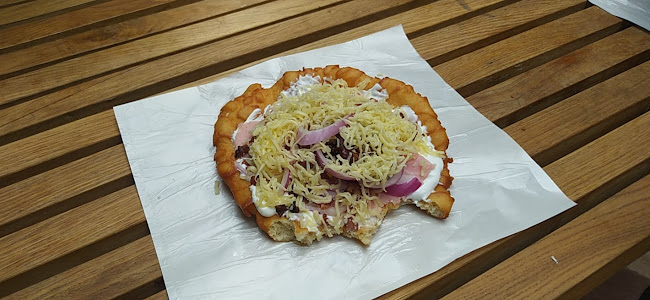 Comentarii opinii despre Street Food Karaván Budapest