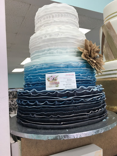 Wedding Bakery «Cut the Cake», reviews and photos, 5770 W Irlo Bronson Memorial Hwy #424, Kissimmee, FL 34746, USA