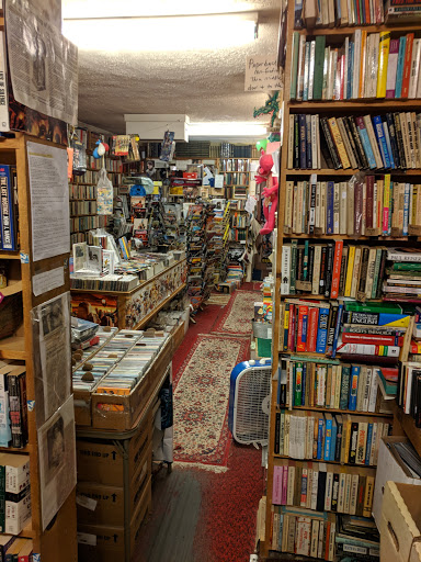 Comic Book Store «Hole In The Wall Books», reviews and photos, 905 W Broad St, Falls Church, VA 22046, USA