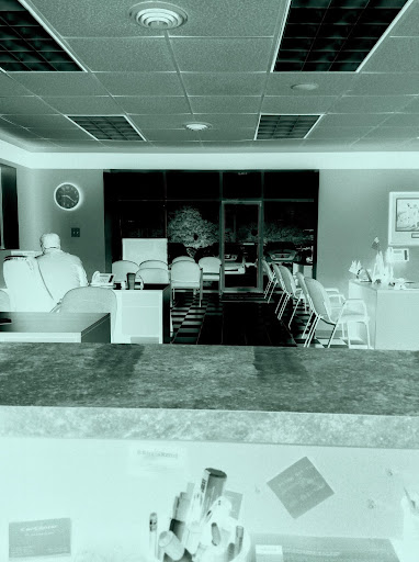 Used Car Dealer «Car Center Of Glen Burnie», reviews and photos, 7118 Ritchie Hwy, Glen Burnie, MD 21061, USA