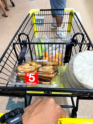 Grocery Store «Northgate Gonzalez Markets», reviews and photos, 2120 Pacific Ave, Long Beach, CA 90806, USA