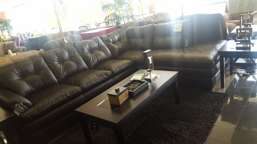Furniture Store «Unclaimed Freight Furniture», reviews and photos, 2130 S Dort Hwy, Flint, MI 48507, USA