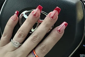 Best Nails image