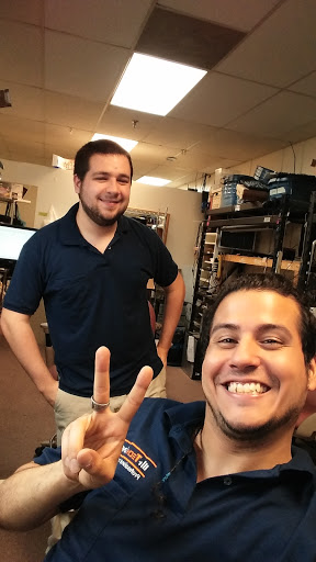 Computer Store «Mr Tech Bench», reviews and photos, 16 E Main St, East Islip, NY 11730, USA