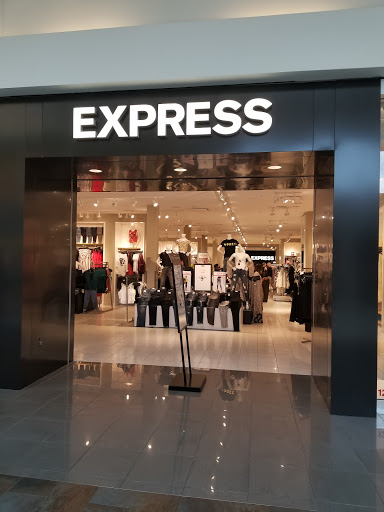 Clothing Store «Express», reviews and photos, 400 NJ-38, Moorestown, NJ 08057, USA