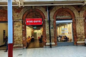 Five Guys Swindon image