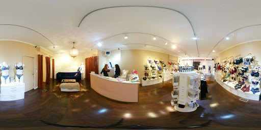 Lingerie Store «Brooklyn Fox Lingerie», reviews and photos, 200 Bedford Ave, Brooklyn, NY 11211, USA