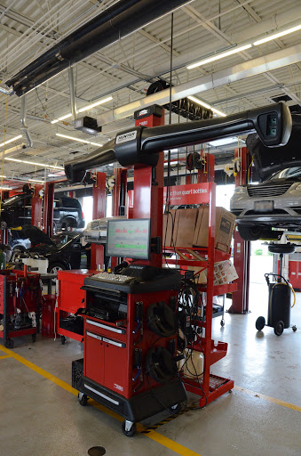 Travel Agency «AAA Evergreen Park Car Care Plus», reviews and photos