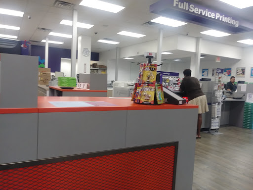 Print Shop «FedEx Office Print & Ship Center», reviews and photos, 18755 S Dixie Hwy Suite 57, Miami, FL 33157, USA