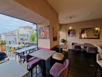 Atmosphère du Restaurant Le Petit Paris Grand Café Castel à Villeneuve-sur-Lot - n°15
