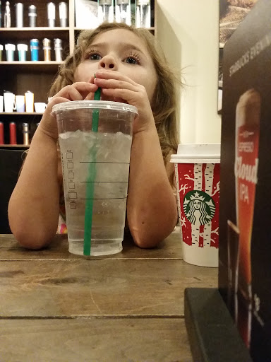 Coffee Shop «Starbucks», reviews and photos, 1757 E Hebron Pkwy, Carrollton, TX 75010, USA