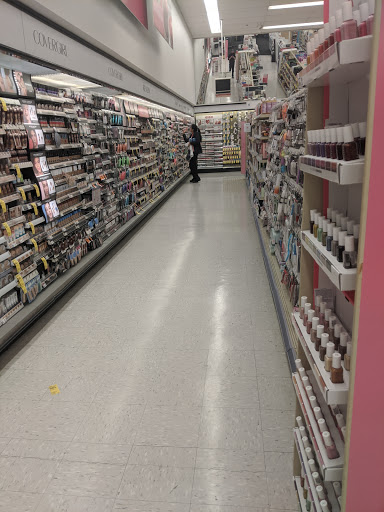 Drug Store «Walgreens», reviews and photos, 180 E Lake St, Bloomingdale, IL 60108, USA