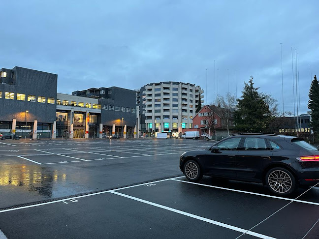 Rezensionen über BLOOM Privatparking in Freienbach - Parkhaus