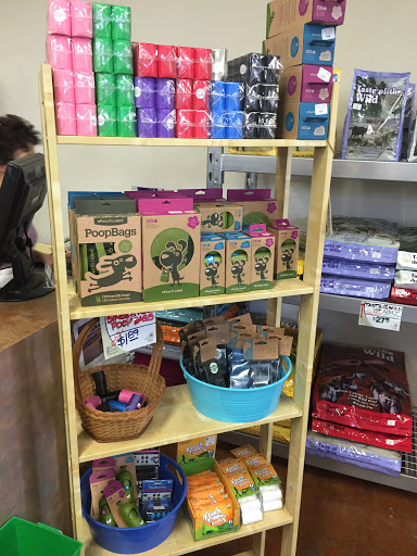 Pet Store «The Honest Dog», reviews and photos, 3032 Arden Way, Sacramento, CA 95825, USA