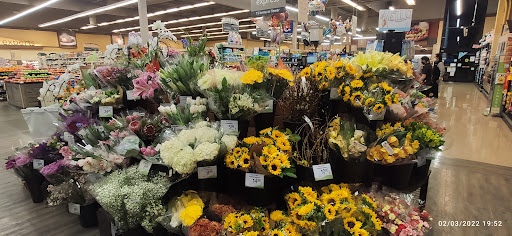 Grocery Store «Pavilions», reviews and photos, 845 E California St, Pasadena, CA 91106, USA