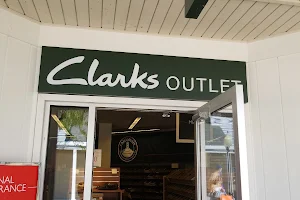 Clarks Bostonian Outlet image