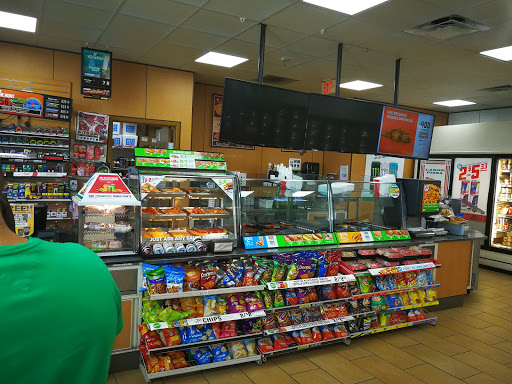 Convenience Store «7-Eleven», reviews and photos, 11601 W Okeechobee Rd, Hialeah Gardens, FL 33018, USA