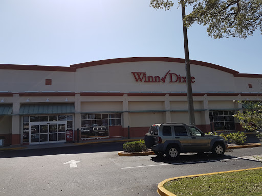 Grocery Store «Winn-Dixie», reviews and photos, 2519 McMullen Booth Rd #106, Clearwater, FL 33761, USA