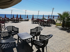 Stabilimento Balneare-Ristorante-Pizzeria "EOS"