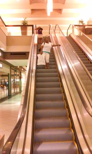 Shopping Mall «Greenbrier Mall», reviews and photos, 1401 Greenbrier Pkwy, Chesapeake, VA 23320, USA