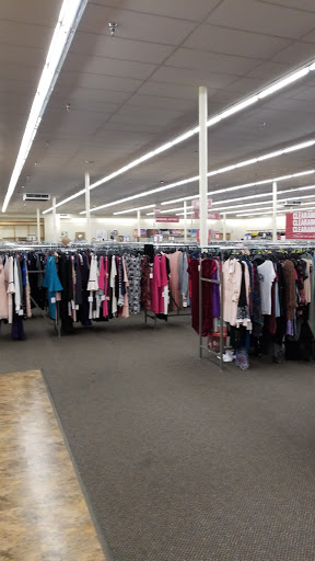 Clothing Store «Burlington Coat Factory», reviews and photos, 5245 Ridge Rd, Cincinnati, OH 45213, USA