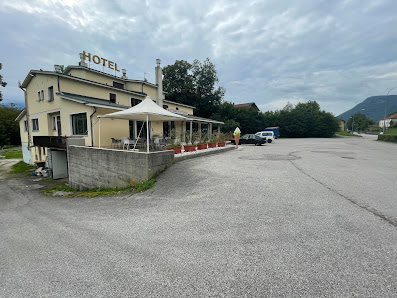 Hotel Dante Via Lizzona, 47, 32010 Ponte nelle Alpi BL, Italia