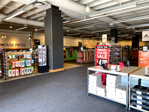 Shoe Store «DSW Designer Shoe Warehouse», reviews and photos, 2753 E Eastland Center Dr, West Covina, CA 91791, USA