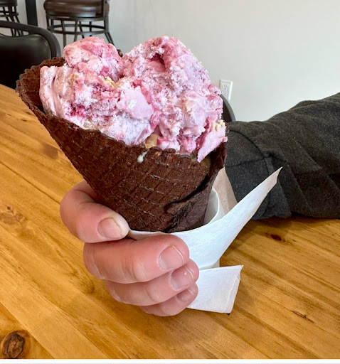 Emma’s Ice Cream Shop