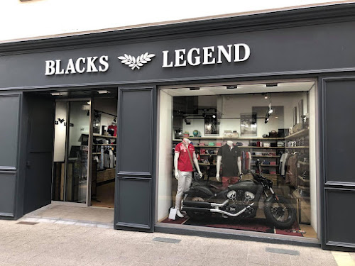 Magasin de vêtements Blacks Legend Gap