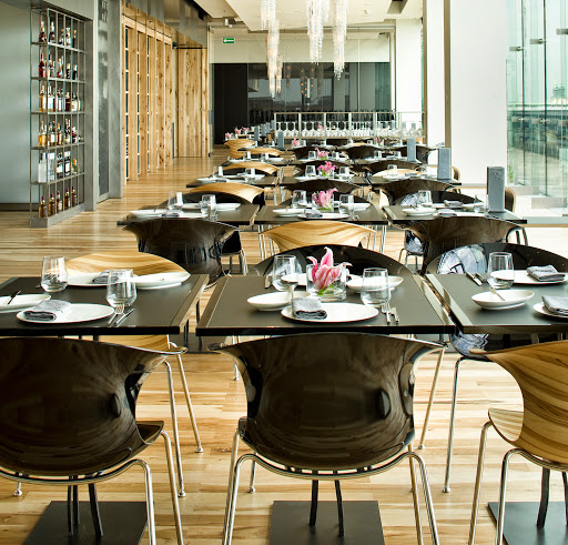 Concept 13 Restaurant