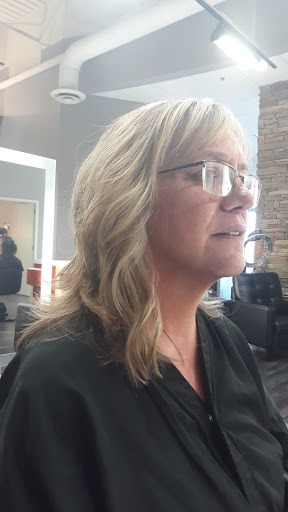 Hair Salon «Salon 124 Grayson», reviews and photos, 2023 Grayson Hwy, Grayson, GA 30017, USA