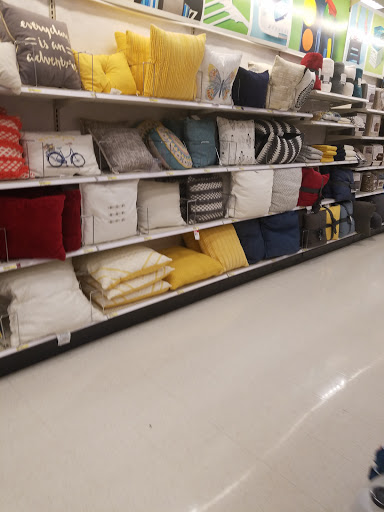 Department Store «Target», reviews and photos, 514 Shallowford Rd, Gainesville, GA 30504, USA