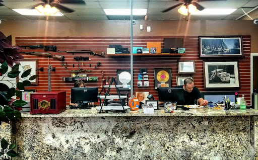 Pawn Shop «PARKER PAWN LLC», reviews and photos, 727 W Lumsden Rd, Brandon, FL 33511, USA