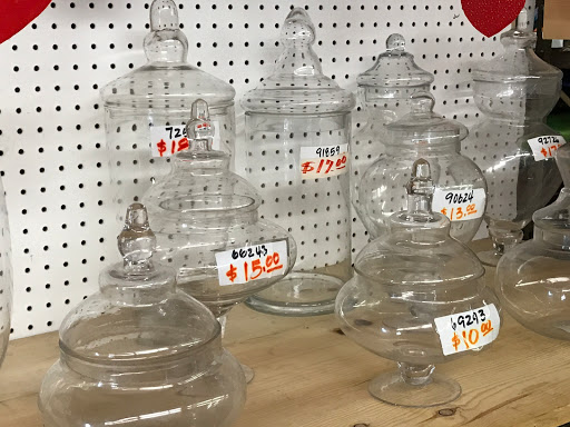 Fabric Store Fabric Barn Reviews And Photos 3111 E Anaheim St