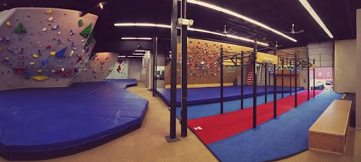 Rock Climbing «Central Rock Gym», reviews and photos, 299 Barber Ave, Worcester, MA 01606, USA