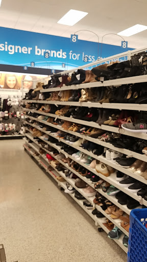 Clothing Store «Ross Dress for Less», reviews and photos, 902 Sepulveda Blvd, Harbor City, CA 90710, USA