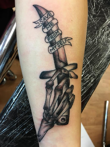 Tattoo Shop «Head 2 Toe Tattoos», reviews and photos, 3008 W Lawrence Ave, Chicago, IL 60625, USA