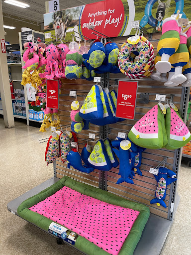 Pet Supply Store «PetSmart», reviews and photos, 5050 SE 14th St, Des Moines, IA 50320, USA