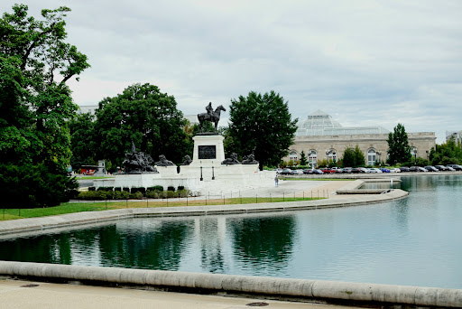 Sightseeing Tour Agency «Old Town Trolley and DC Duck Tours», reviews and photos, 50 Massachusetts Ave NE, Washington, DC 20002, USA