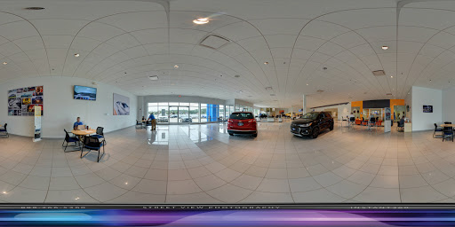 Car Dealer «Spitzer Chevrolet Northfield», reviews and photos, 333 E Aurora Rd, Northfield, OH 44067, USA