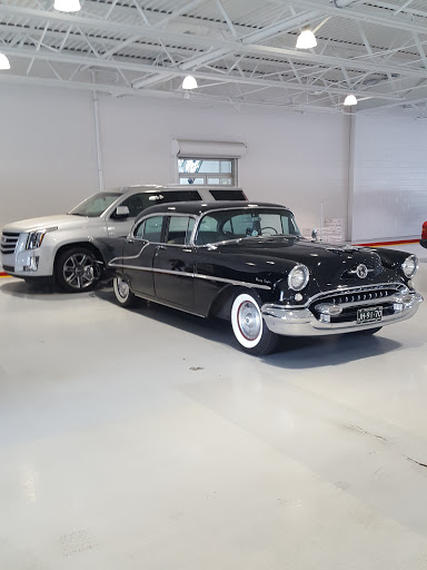 Car Dealer «Al Serra Buick GMC», reviews and photos, 6201 Saginaw Rd, Grand Blanc, MI 48439, USA