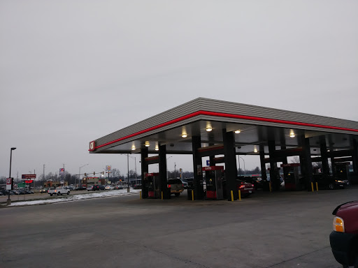 Gas Station «QuikTrip», reviews and photos, 605 W Bethalto Dr, Bethalto, IL 62010, USA
