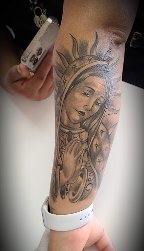 Explore smoke tattoo ideas, creative tattoo ideas in Garden Grove, available at Dr. Tattoo Studio