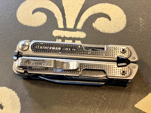 Pawn Shop «Louisville Pawn Depot», reviews and photos, 813 Lyndon Ln c, Louisville, KY 40222, USA