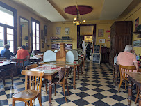 Atmosphère du Restaurant français Buffet de la Gare à Belleville-en-Beaujolais - n°1