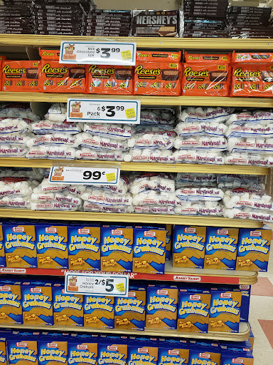 Grocery Store «Market Basket», reviews and photos, 352 W Center St, West Bridgewater, MA 02378, USA