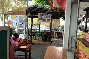 Nasi Jamblang dan Cumi Hitam Blekutak Dapur Buluk - MODERN Cirebon Food image