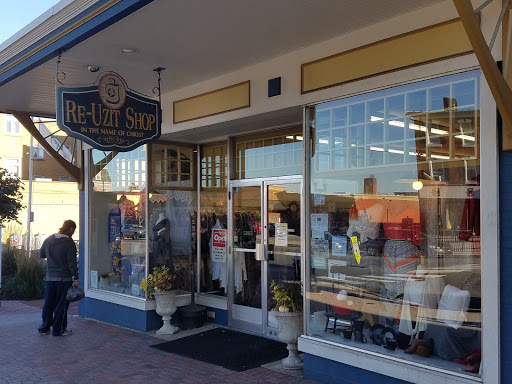 Ephrata Re-Uzit Shop, 20-22 E Main St, Ephrata, PA 17522, Thrift Store