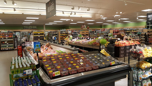 Grocery Store «Super Stop & Shop», reviews and photos, 15 Franklin St, Seymour, CT 06483, USA