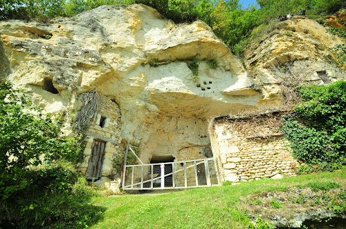 attractions Ethni’cité, village troglodyte Saint-Rémy-sur-Creuse